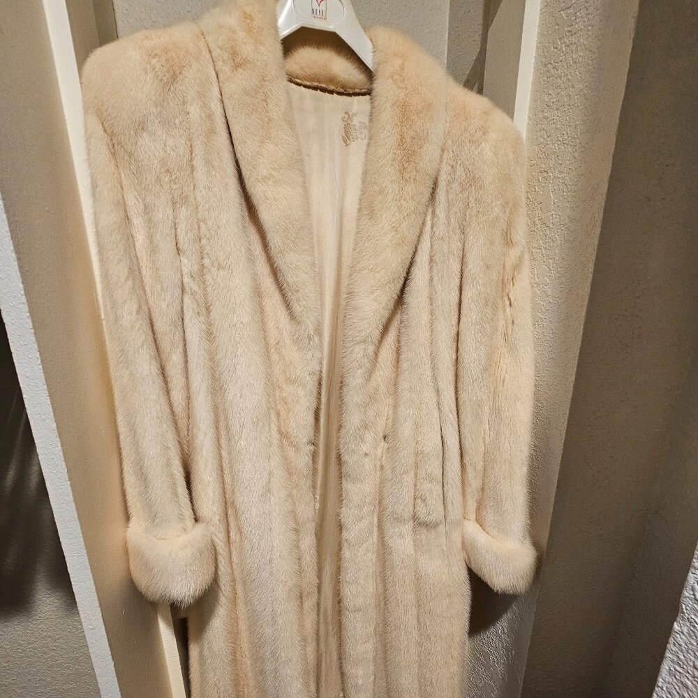 Beautiful Ivory Fur Coat